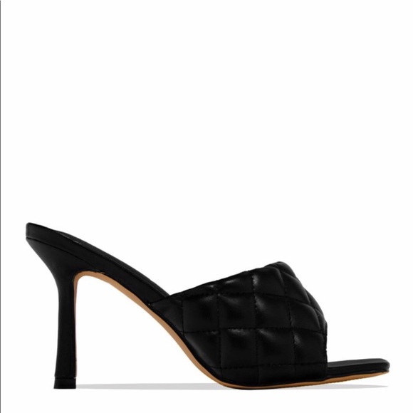 Black mule heel (NIB) - Picture 2 of 4